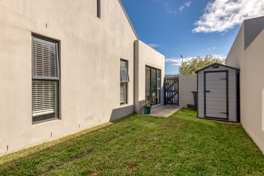 3 Bedroom Property for Sale in Aan de Wijnlanden Western Cape